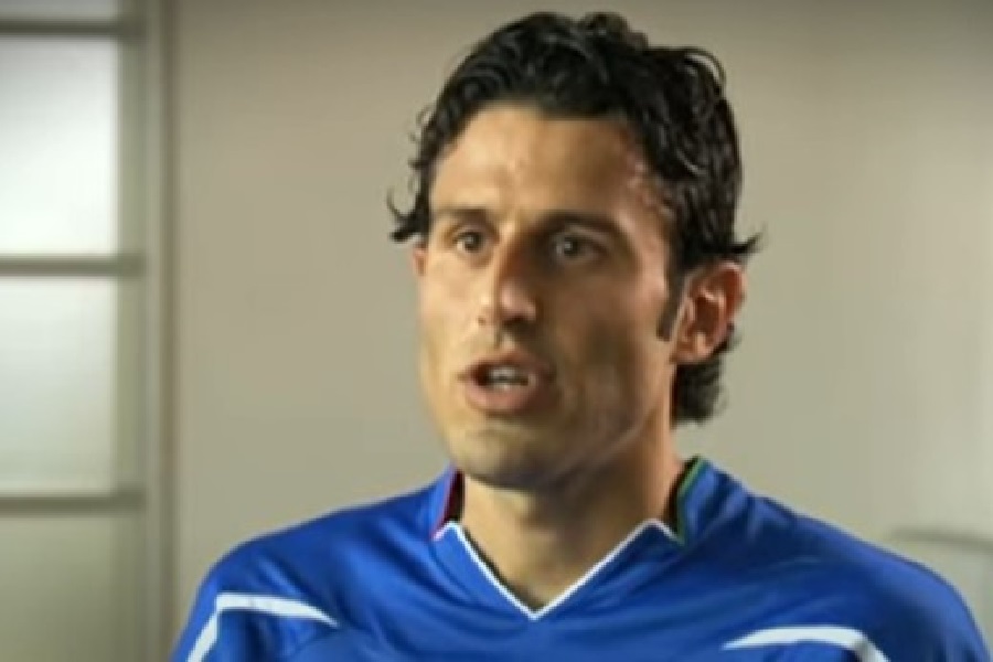 Il Lione sceglie Grosso: un cambio di direzione per il club francese