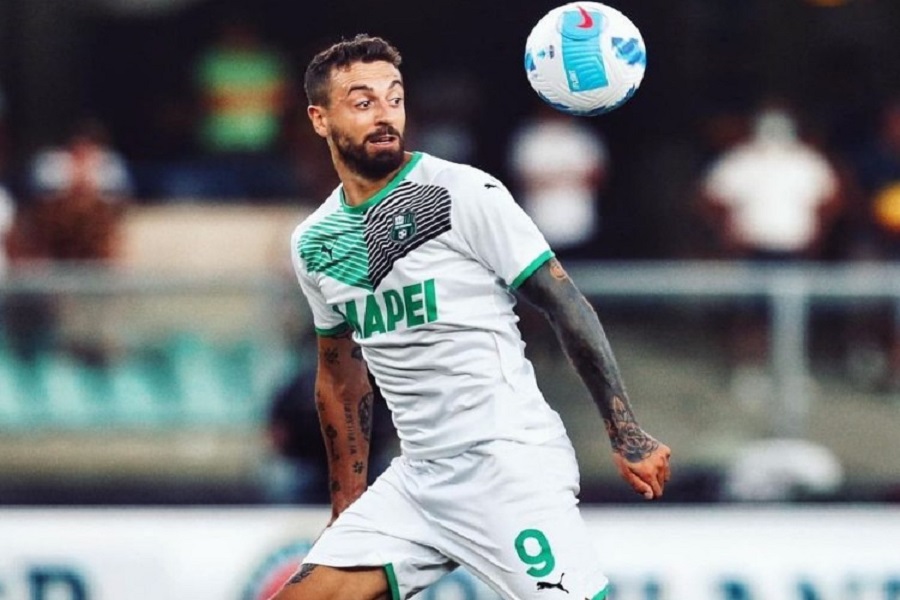 Addio Caputo? Empoli riflette sul futuro dell’attaccante, possibile partenza dalla Serie A