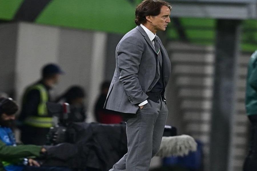 Roberto Mancini resta ct dell’Arabia nonostante la gaffe: Il futuro dipende dal Mondiale 2026